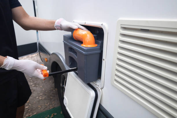Best Emergency porta potty rental  in Mirrormont, WA